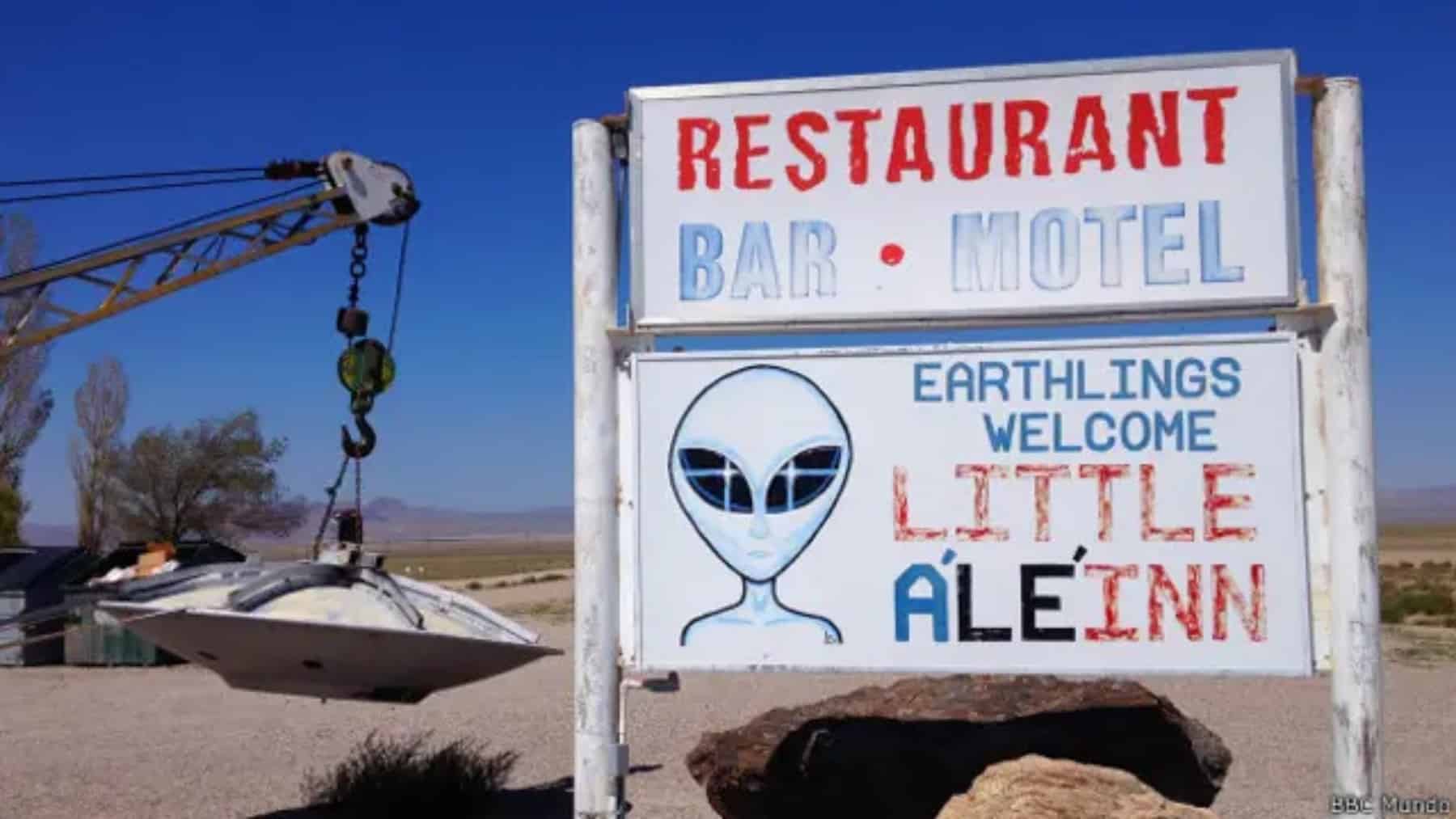 A mysterious sphere fell from the sky in Colombia and nobody knows if it is a UFO or modern art