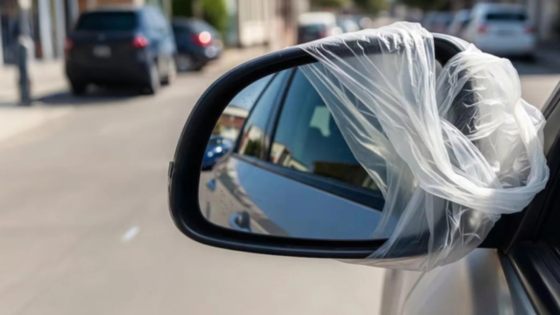 Neither aesthetics nor habit - thousands of drivers use bags in their car mirrors and the reason makes more sense than you might think