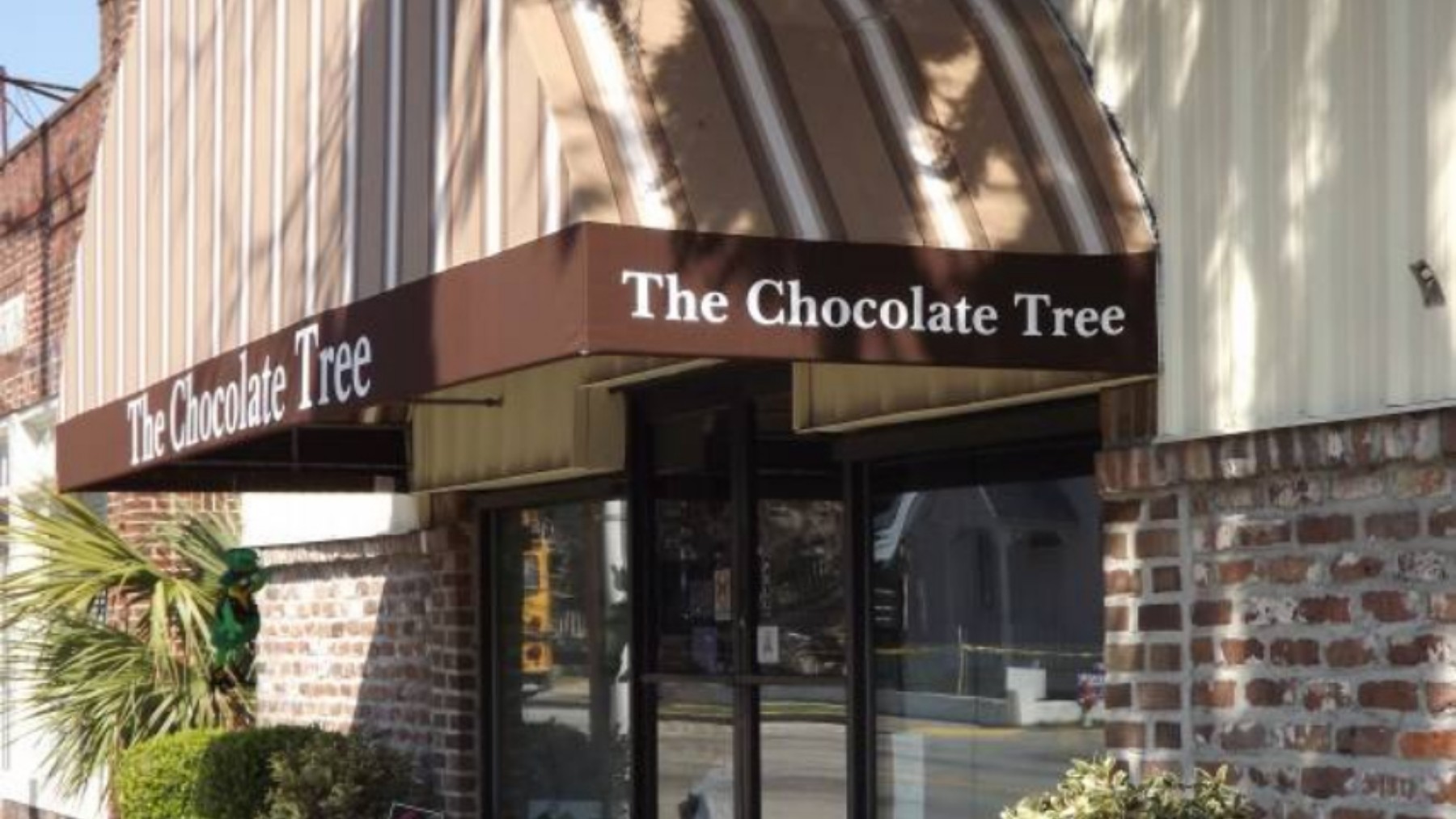 Neither movies nor fans could save it - the store that inspired Forrest Gump closes after decades of history