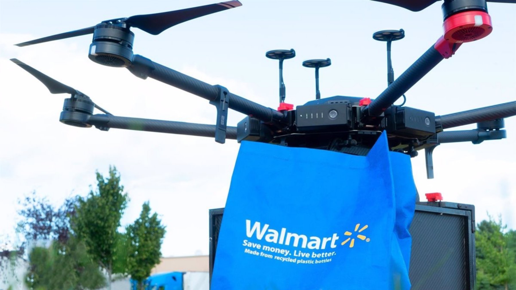 Walmart launches ultra-fast drone deliveries in the U.S. and many can&#039;t believe what they&#039;re seeing