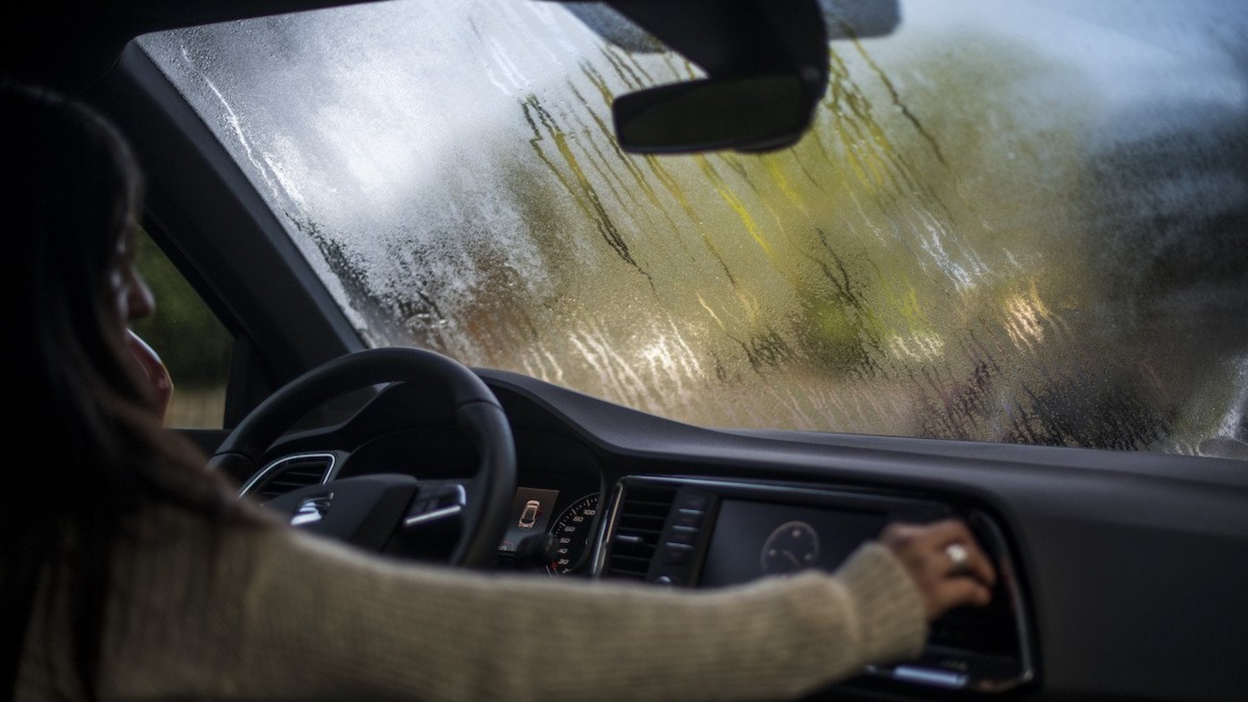 Goodbye to foggy windows - the most effective tricks for safe winter driving that everyone should know