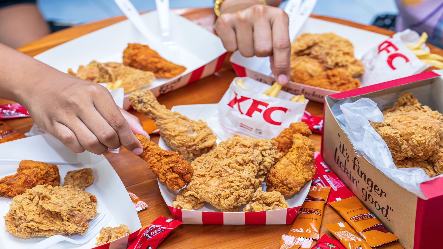 No codes, no sweepstakes - KFC gives you a bucket of chicken completely free if you do this on their app or official website