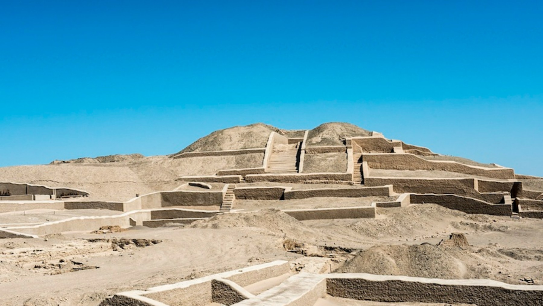 AI discovers 303 new Nazca Lines in just six months—technology from Yamagata and IBM doubles the number of known figures in the Peruvian desert