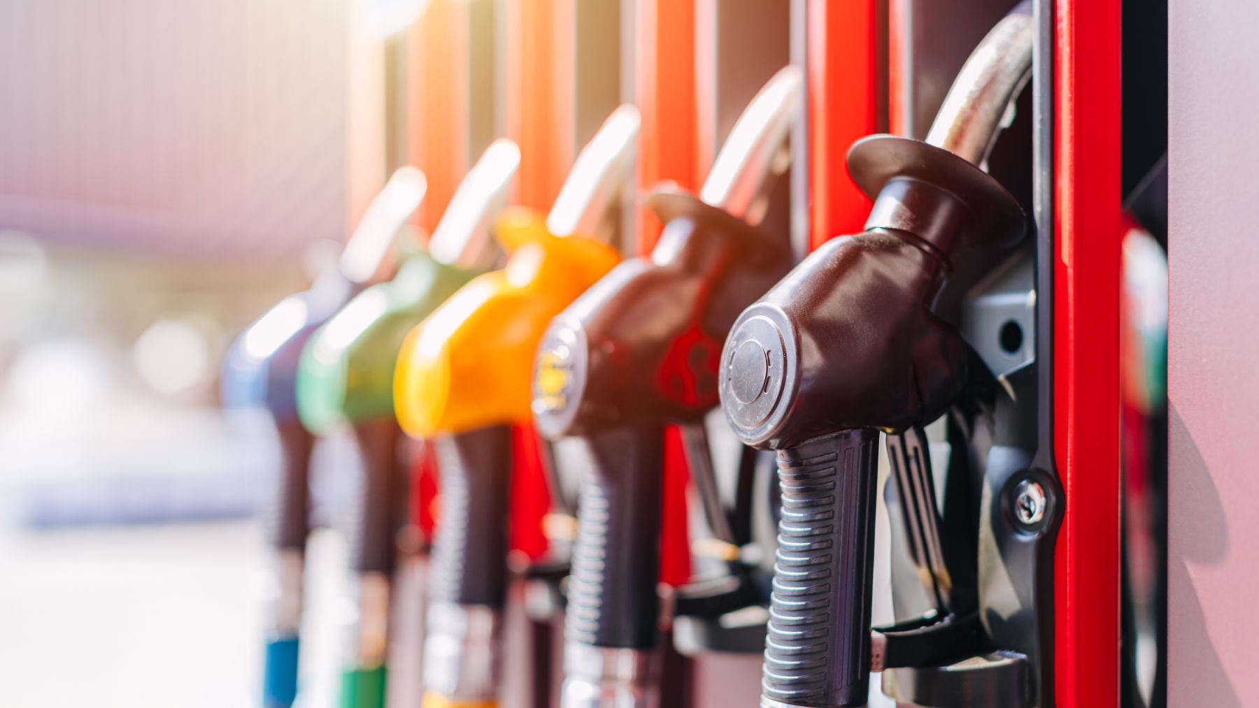 Goodbye to cheap gasoline - California prepares for historic prices of up to $8.43 per gallon