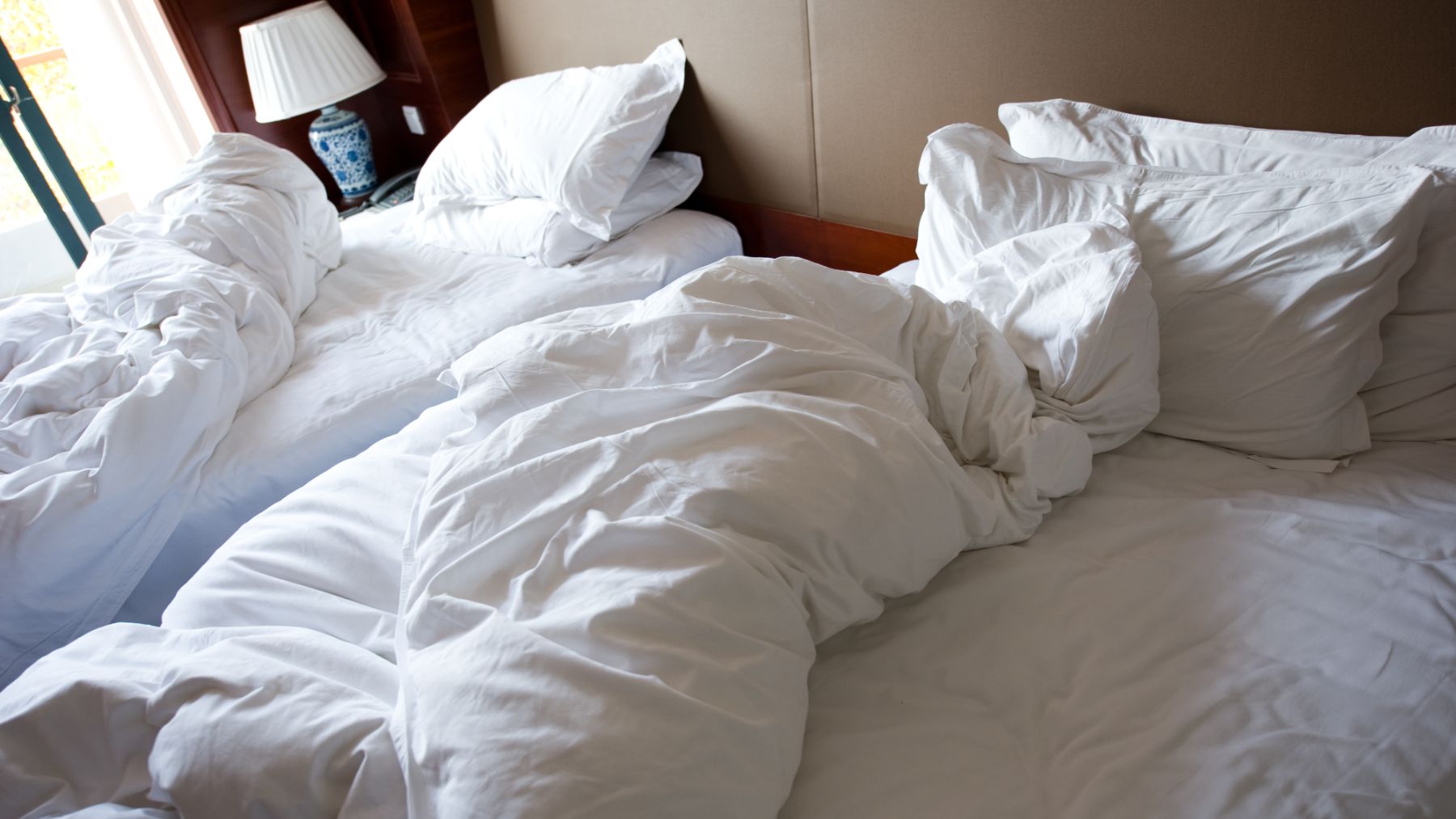 Confirmed—not making your bed reveals much more about you than you might think—from procrastination to creativity, here are the key insights according to psychology