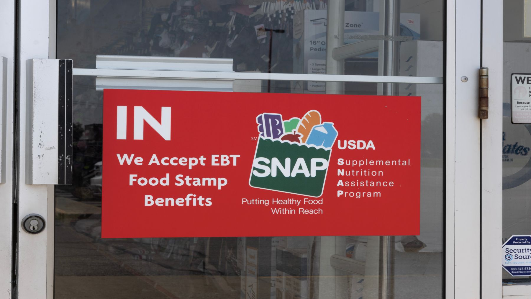 It&#039;s official—the Trump administration is drastically cutting the SNAP program, leaving 2.4 million families without food assistance in the midst of a price crisis