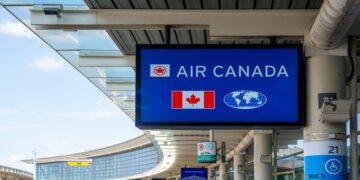 Home 9 It's official—Air Canada is offering complimentary beverages onboard, marking a new chapter in the flight experience