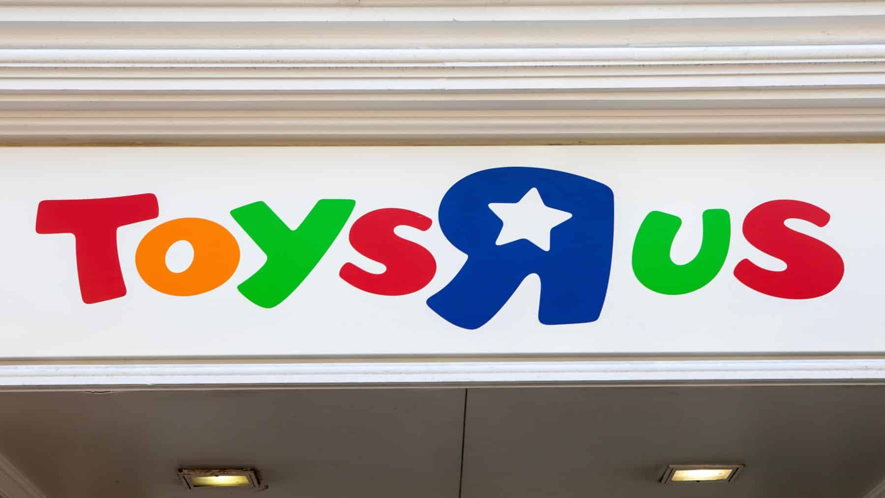 Confirmed—Toys ‘R’ Us reopens stores nationwide and promises to revive the magic of childhood