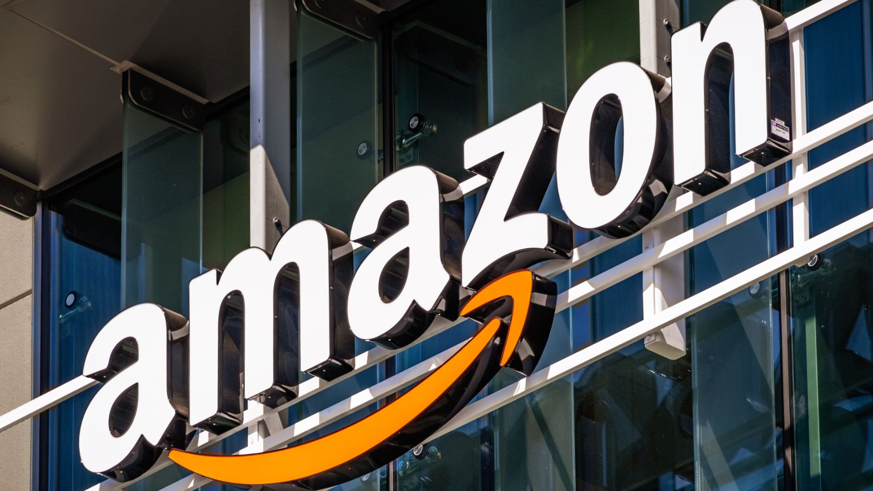Confirmed—Amazon buys a massive logistics center in Florida with over 1 million square feet for $97.6 million