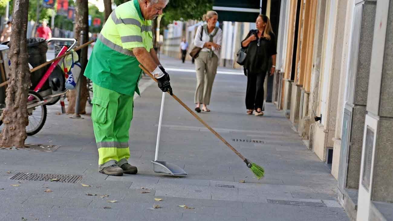 Urbaser lanza varias ofertas de empleo para trabajar