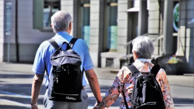 En este artículo vamos a ver los descuentos que hay para las personas mayores de 60 años, desde transporte hasta supermercados y salud.