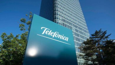 La oferta laboral trata de las Becas Talentum de Telefónica dirigidas a estudiantes o recién graduados en distintas áreas