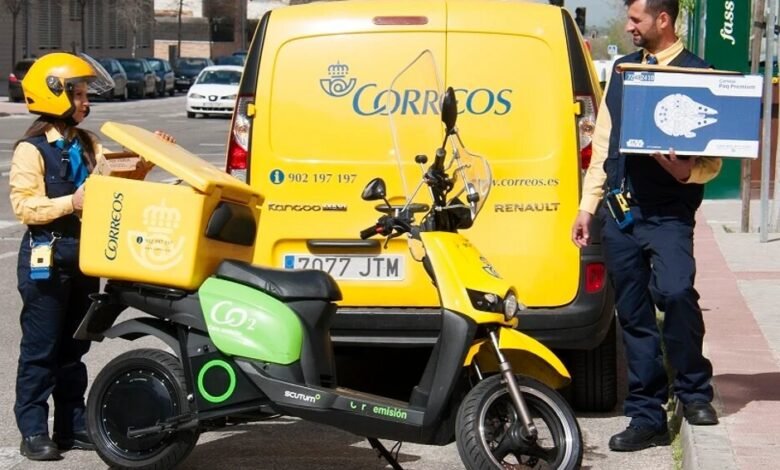 Correos anuncia miles de contratos para la campaña de Navidad 2023