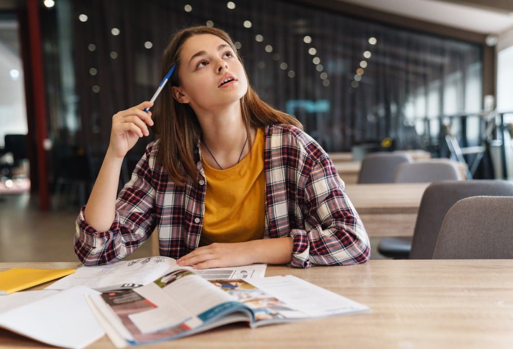 Oposiciones fáciles de aprobar con estudios básicos