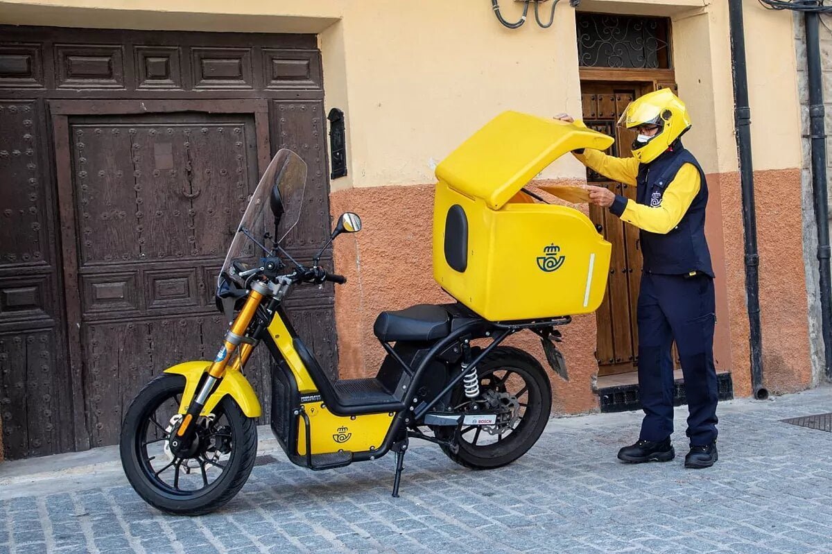 Correos busca trabajadores sin oposición