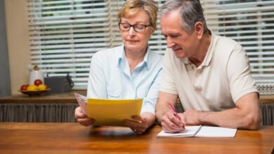 El impacto de un plan de pensiones en el subsidio para mayores de 52 años