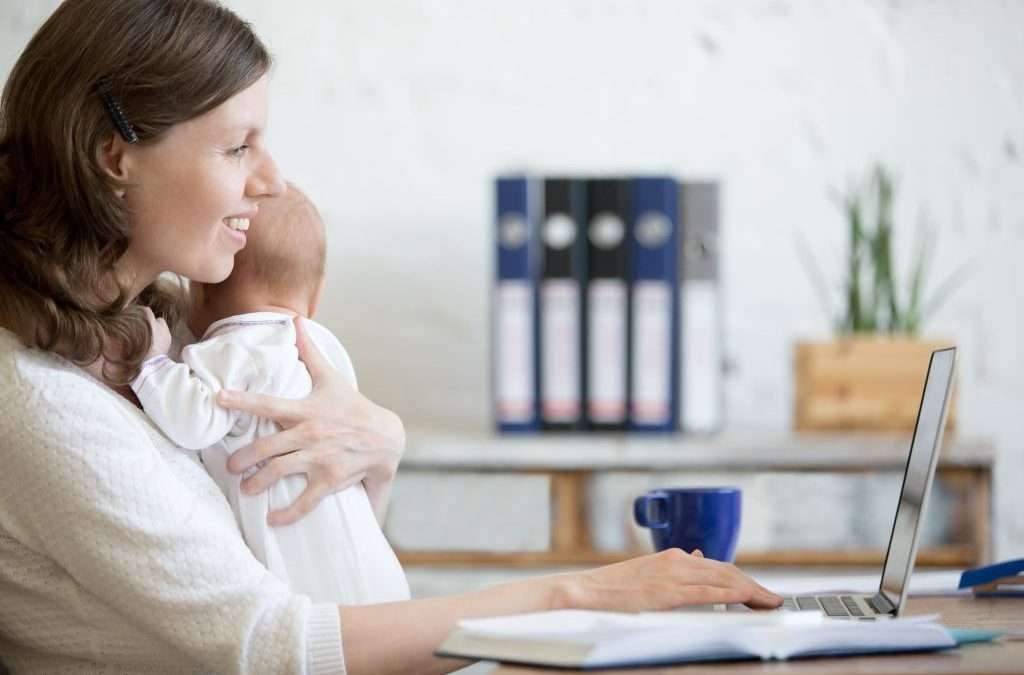 Cómo aplicar las deducciones por maternidad en la declaración