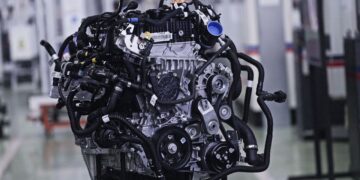 El nuevo motor de Mercedes que revoluciona la conducción híbrida