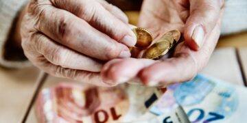 Cambio total en las pensiones de jubilación en 2025. Este es el dinero que te van a quitar si lo haces de forma anticipada