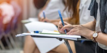 Como tener una Licenciatura en 2025