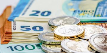 La nueva ayuda de más de 600 euros del Gobierno: estos son los requisitos para optar a ella