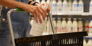 Lo que dice este experto sobre la leche semidesnatada