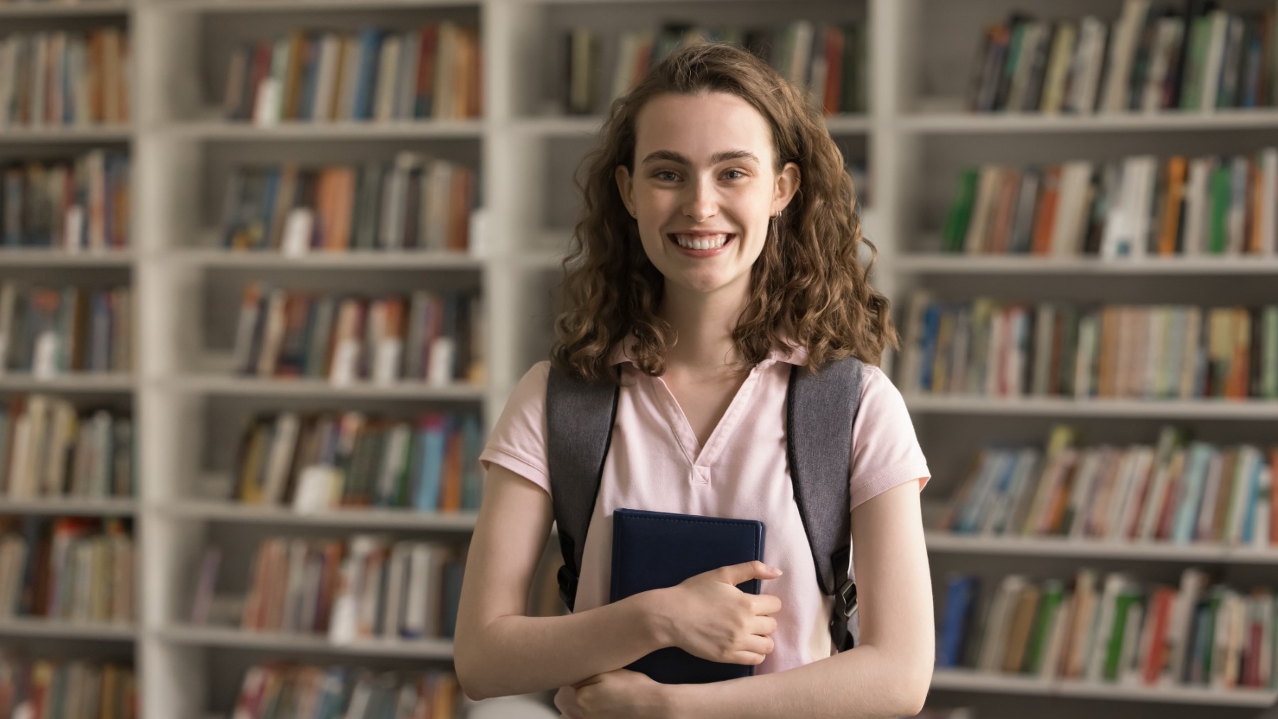 Ya es oficial: más de 6.500 universitarios madrileños recibirán apoyo financiero para sus estudios en el extranjero