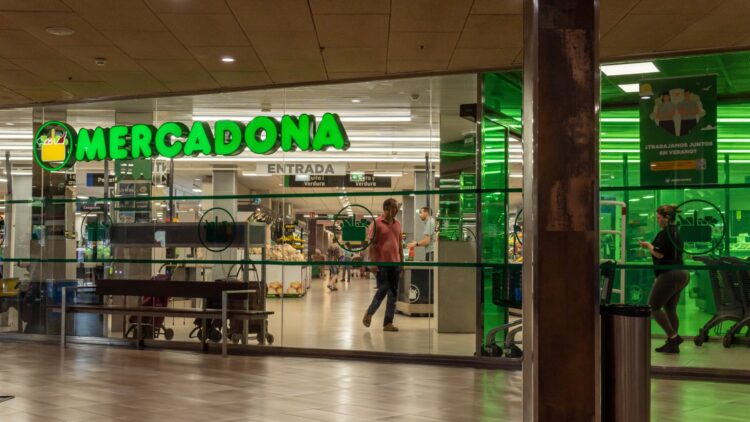 El nuevo modelo de las 'Tiendas 8': Mercadona dice que es el doble de rentable 1 Mercadona dice que es el doble de rentable