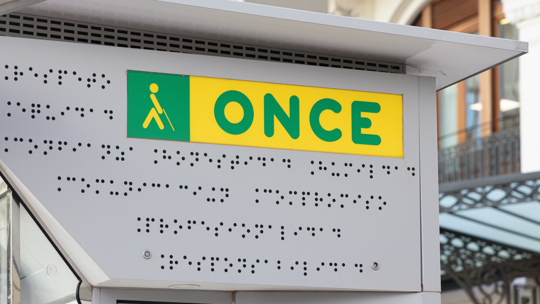 Beca Fundación ONCE: así puedes solicitar hasta 10.000 para cursar tus estudios.