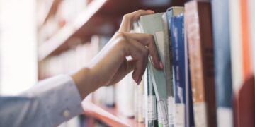 El SEPE lanza una nueva ayuda para opositores: estos son los requisitos y asi puedes solicitarla