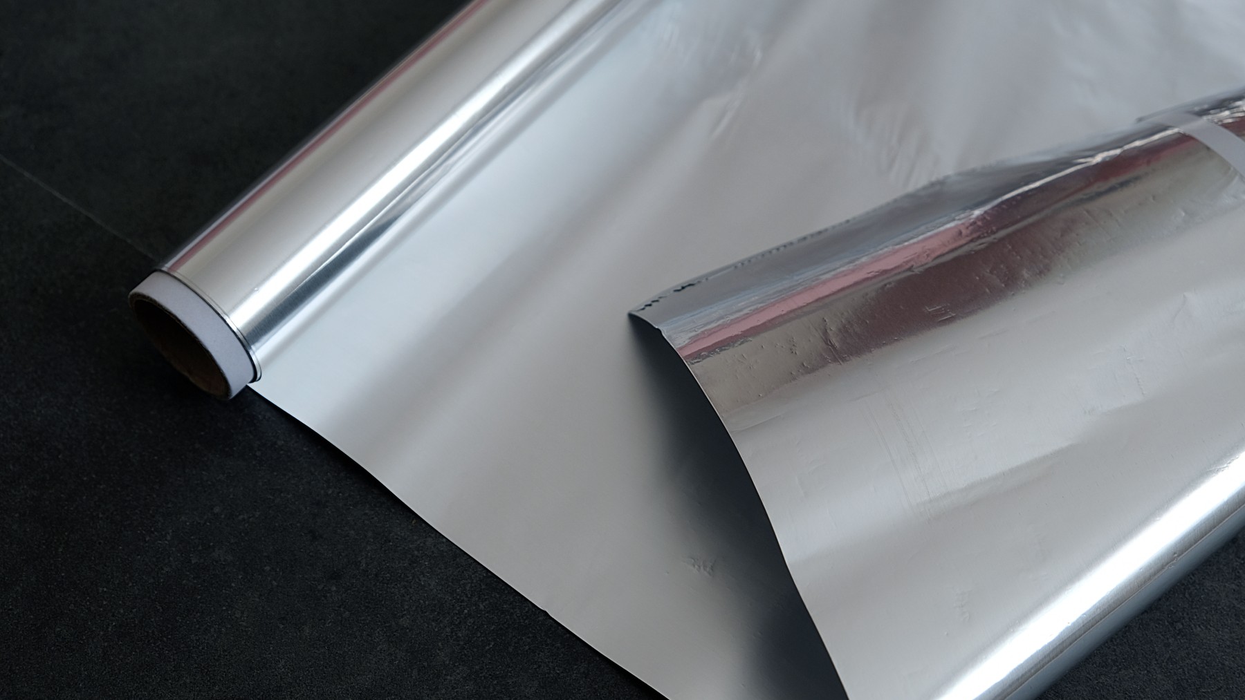 Un carnicero despeja la duda: ¿por qué lado debo usar el papel de aluminio? La respuesta te sorprenderá.