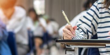 Es oficial: giro de 180º en las becas al estudio para el próximo curso.