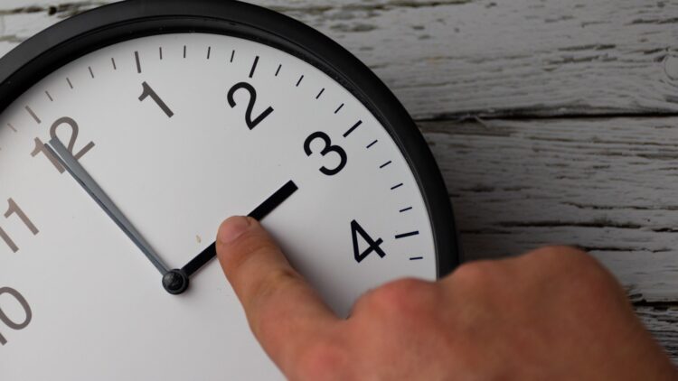 Se confirma la fecha en la que se hará el cambio de hora: a las 2:00h de la mañana serán las 3:00h 1 Se confirma la fecha en la que se hara el cambio de hora