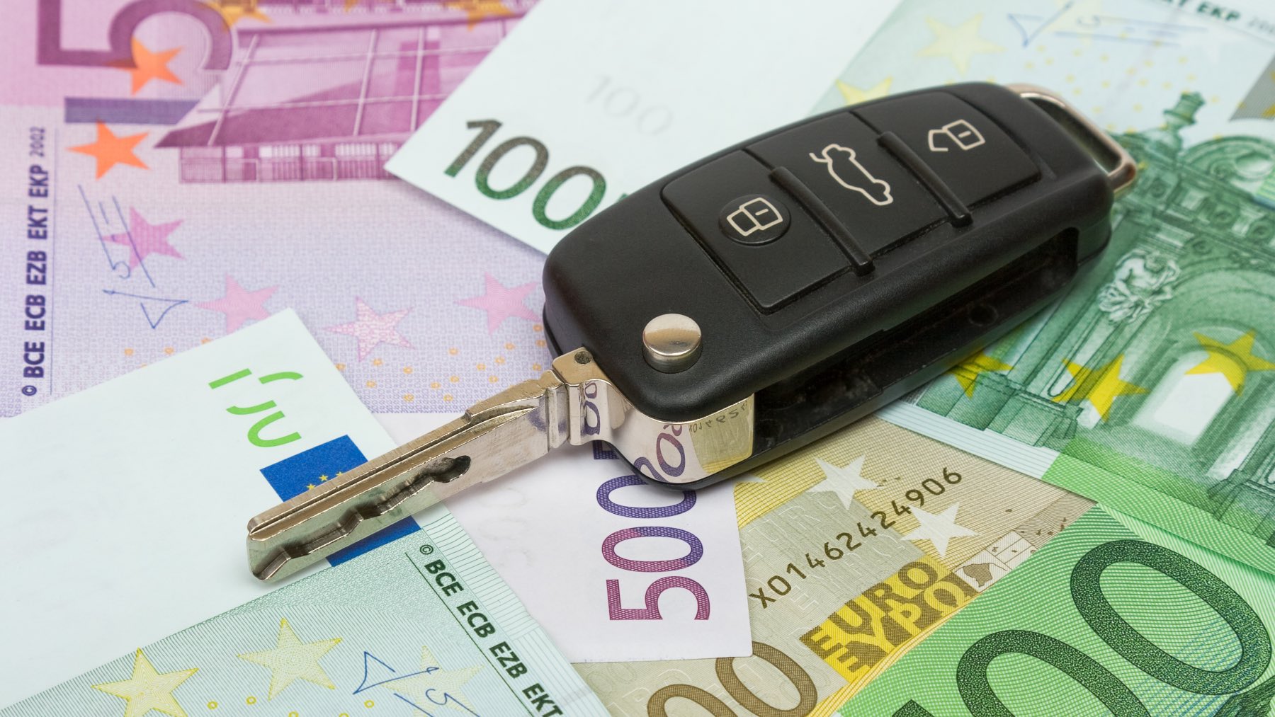 Conseguir el carnet de conducir gratis en España es posible