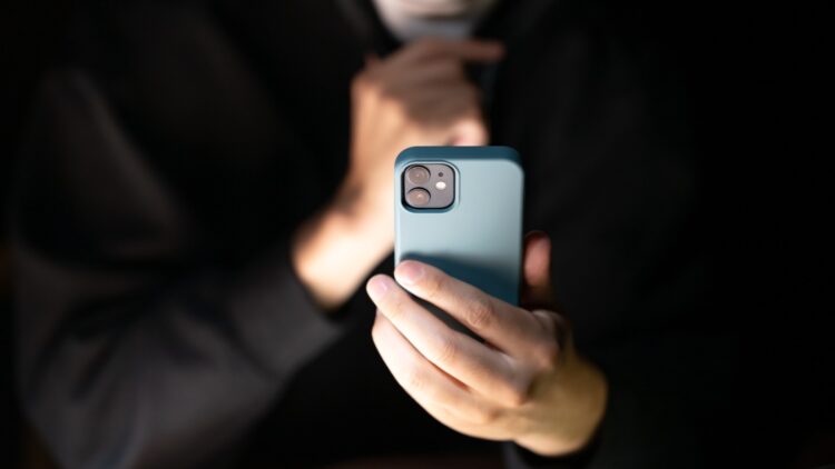 Si recibes este SMS bórralo inmediatamente o la estafa habrá comenzado 1 Si recibes este SMS bórralo inmediatamente o la estafa habrá comenzado.