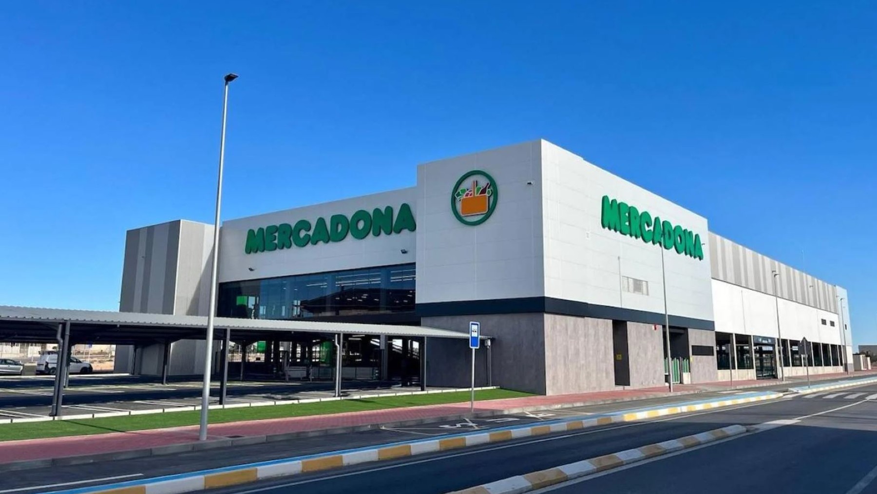 ¿Conoces el ambientador de Mercadona que todos adoran? Así convierte tu casa en un oasis aromático.