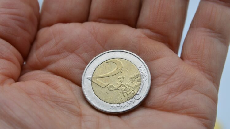 Puedes tener esta moneda que vale miles de euros en tu cartera: busca este defecto de imprenta 1 Puedes tener esta moneda que vale miles de euros en tu cartera