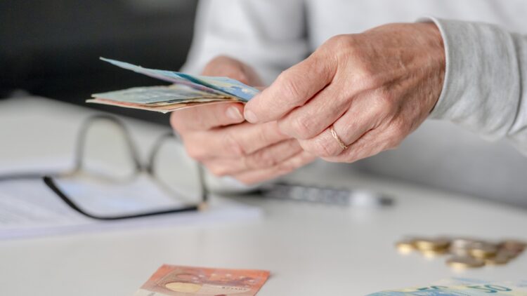 Si cobras el SMI, esto es lo que te va a quedar en tu pensión de jubilación 1 Esto es lo que te va a quedar en tu pension de jubilacion