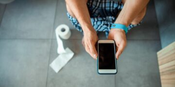 No lleves tu telefono movil al baño