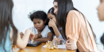 Fundació Pere Tarrés otorga 14.610 becas para que niños vulnerables