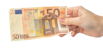 Los billetes de 50 euros tienen los días contados y comenzarán a retirarse en abril sin posibilidad de marcha atrás