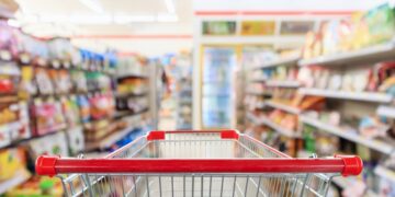 un joven revela cómo organiza su compra semanal con solo 70 euros