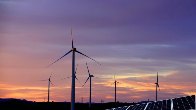 Ni la solar ni la eólica logran cambiarlo: el planeta sigue estancado en el mismo nivel de electricidad limpia que en 1940 1 El planeta sigue estancado en el mismo nivel de electricidad