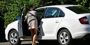 Debes mirar el suelo antes de subir al coche: la nueva alerta de la Guardia Civil