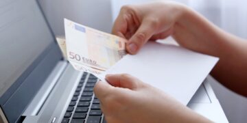1.000 euros a autónomos para renovar su ordenador a través del Kit Digital