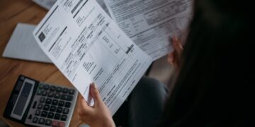 Entregar las nóminas al empleado: ¿es obligatorio hacerlo o no?