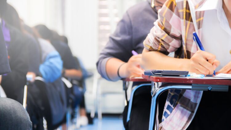 Las nuevas convocatorias de oposiciones en 2025: toda la información que necesitas 1 Las nuevas convocatorias de oposiciones en 2025