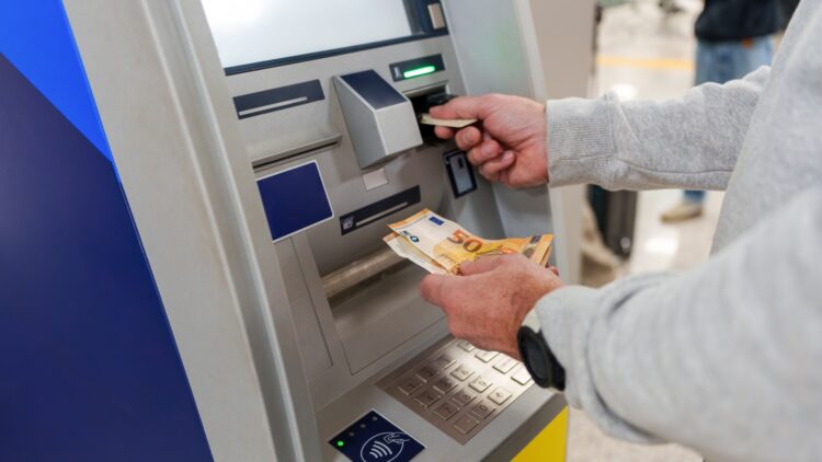 Paga extra de las pensiones: cuándo y cuánto vas a cobrar en 2025 1 Paga extra de las pensiones: cuándo y cuánto vas a cobrar en 2025