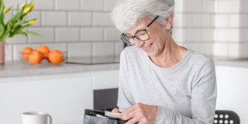 Confirmado: el IMSERSO lanza una ayuda de 525 euros para pensionistas que viven de alquiler