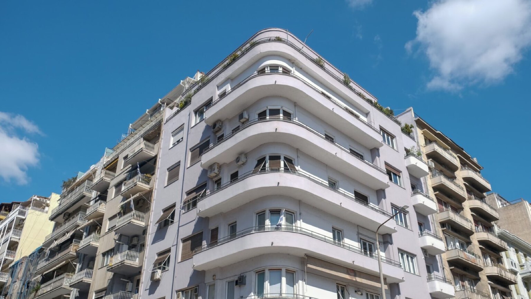 El Gobierno otorga a los vecinos la posibilidad de vetar los pisos turísticos